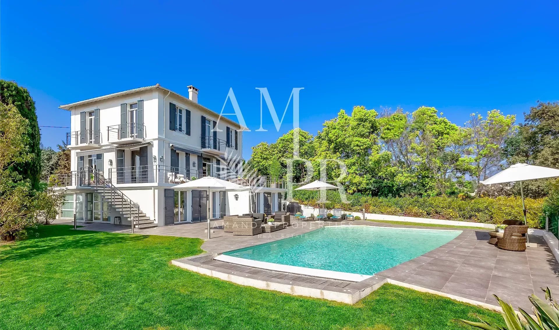 Vente Maison 270m² à Cannes (06400) - Amanda Properties