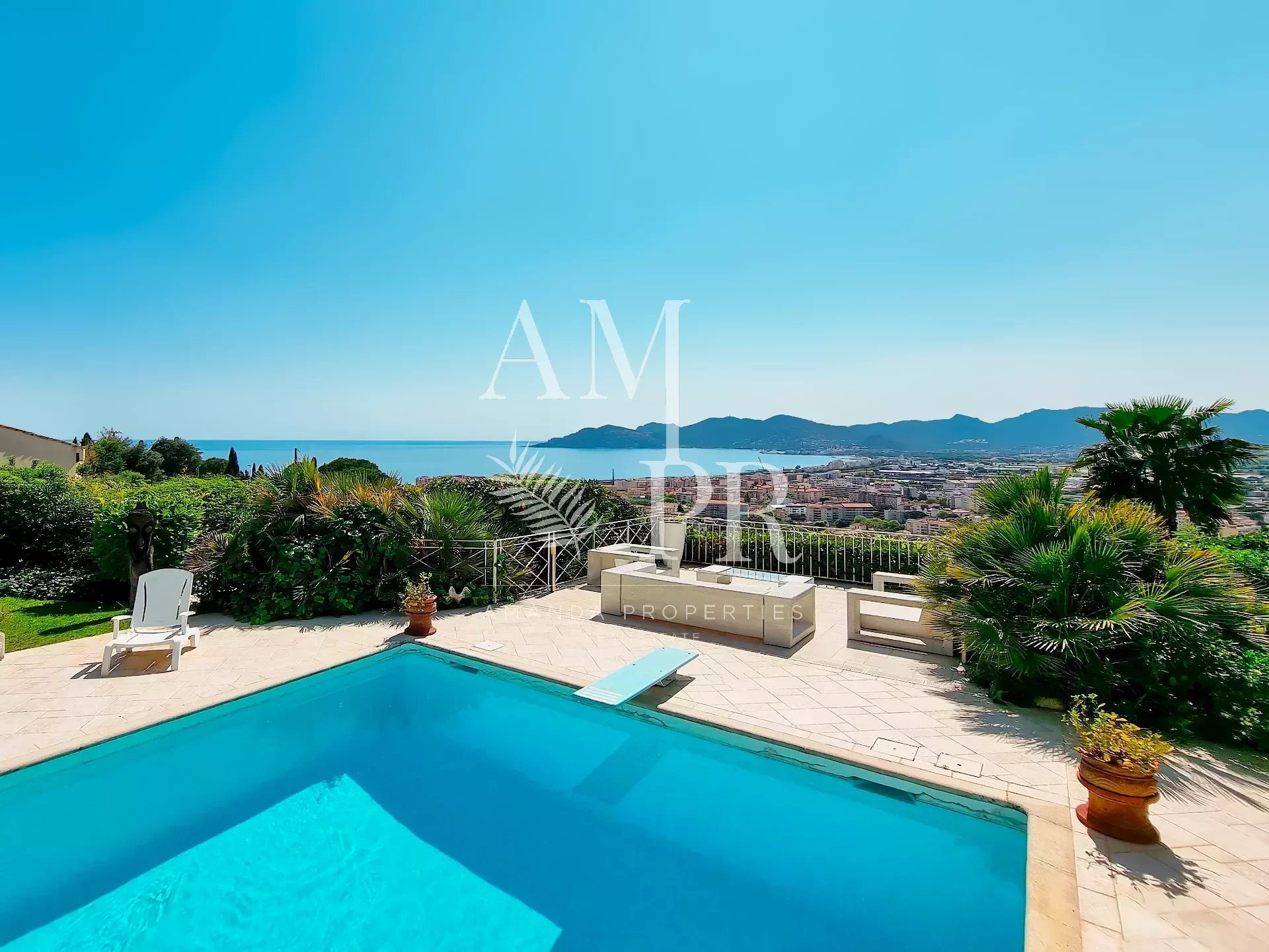 Vente Maison 225m² à Cannes (06400) - Amanda Properties