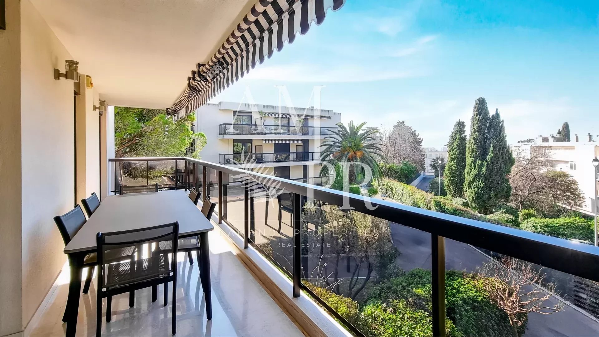 Vente Appartement 85m² 3 Pièces à Cannes (06400) - Amanda Properties