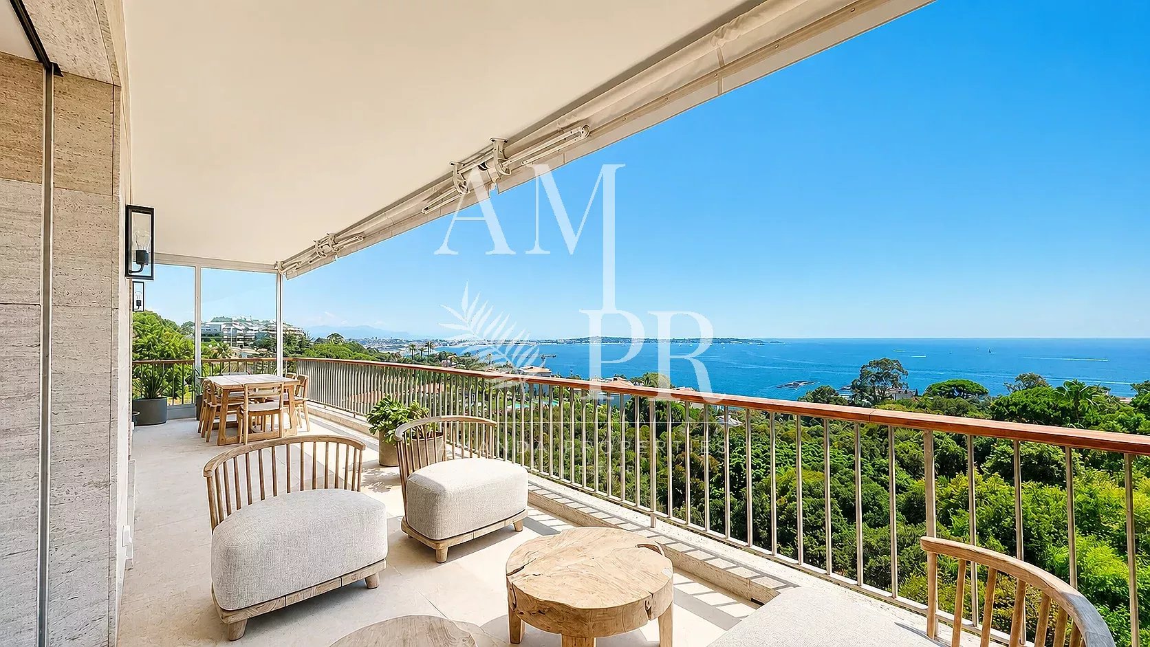 Appartement 90 m² · à Cannes · 90 m² · 2 580 000 €
