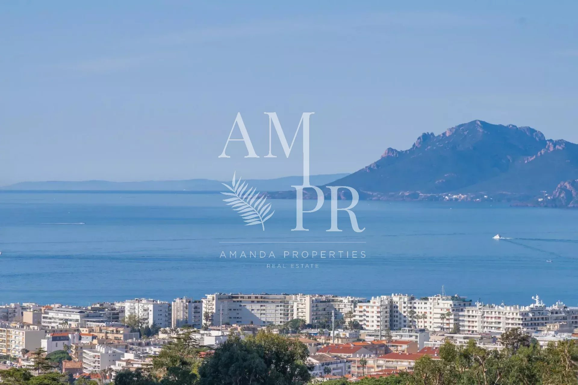 Appartement 84 m² · à Vallauris · 84 m² · 1 395 000 €